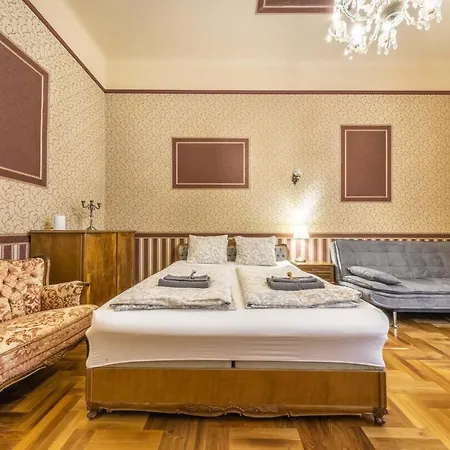 Apartament Josephine *